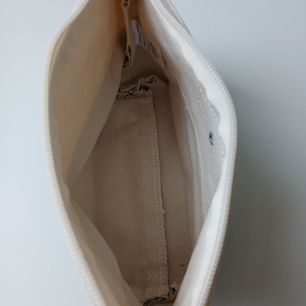 L.L. Bean Boat & Tote Zip Pouch Navy Natural Canvas NWT - Picture 5 of 7